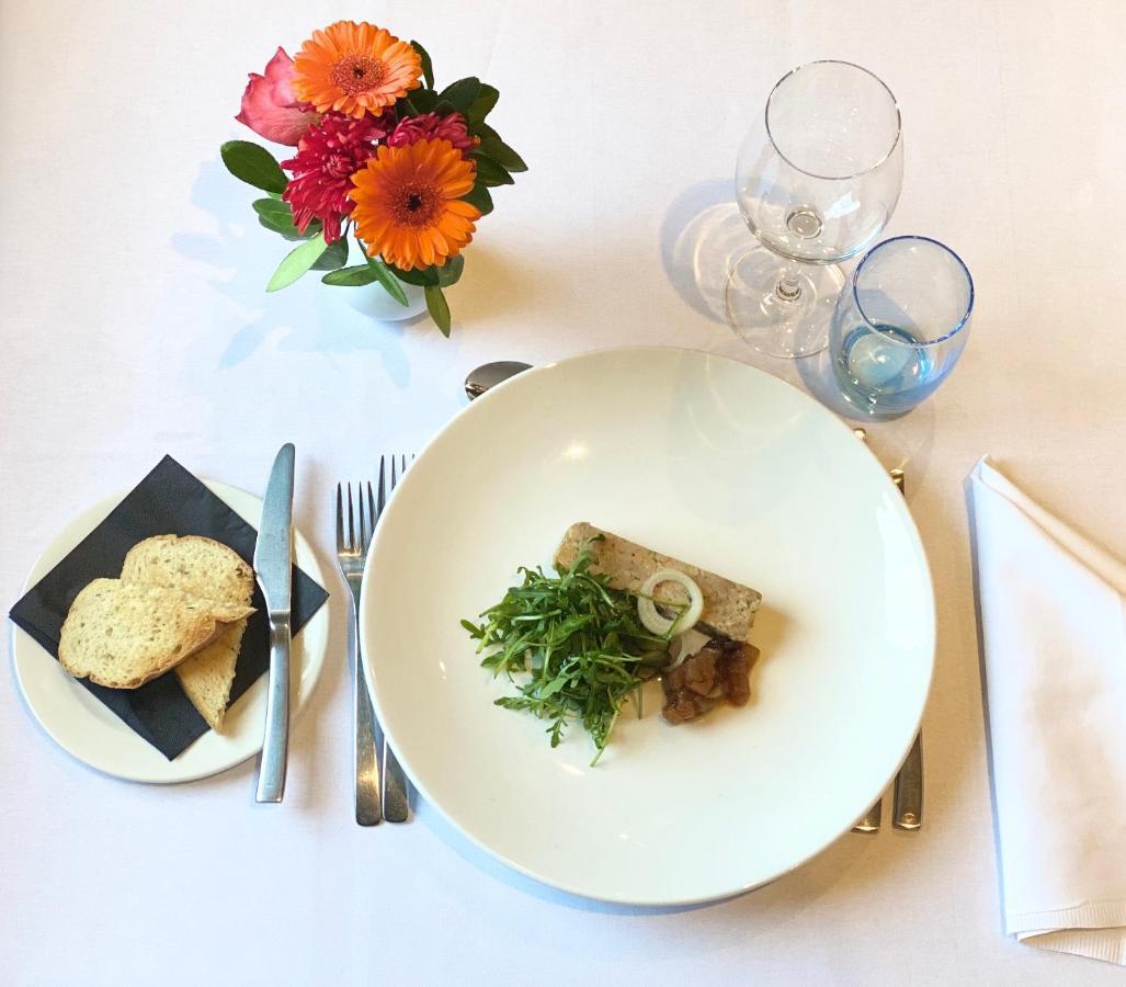 Yarrow Hotel ブロードステアーズ エクステリア 写真